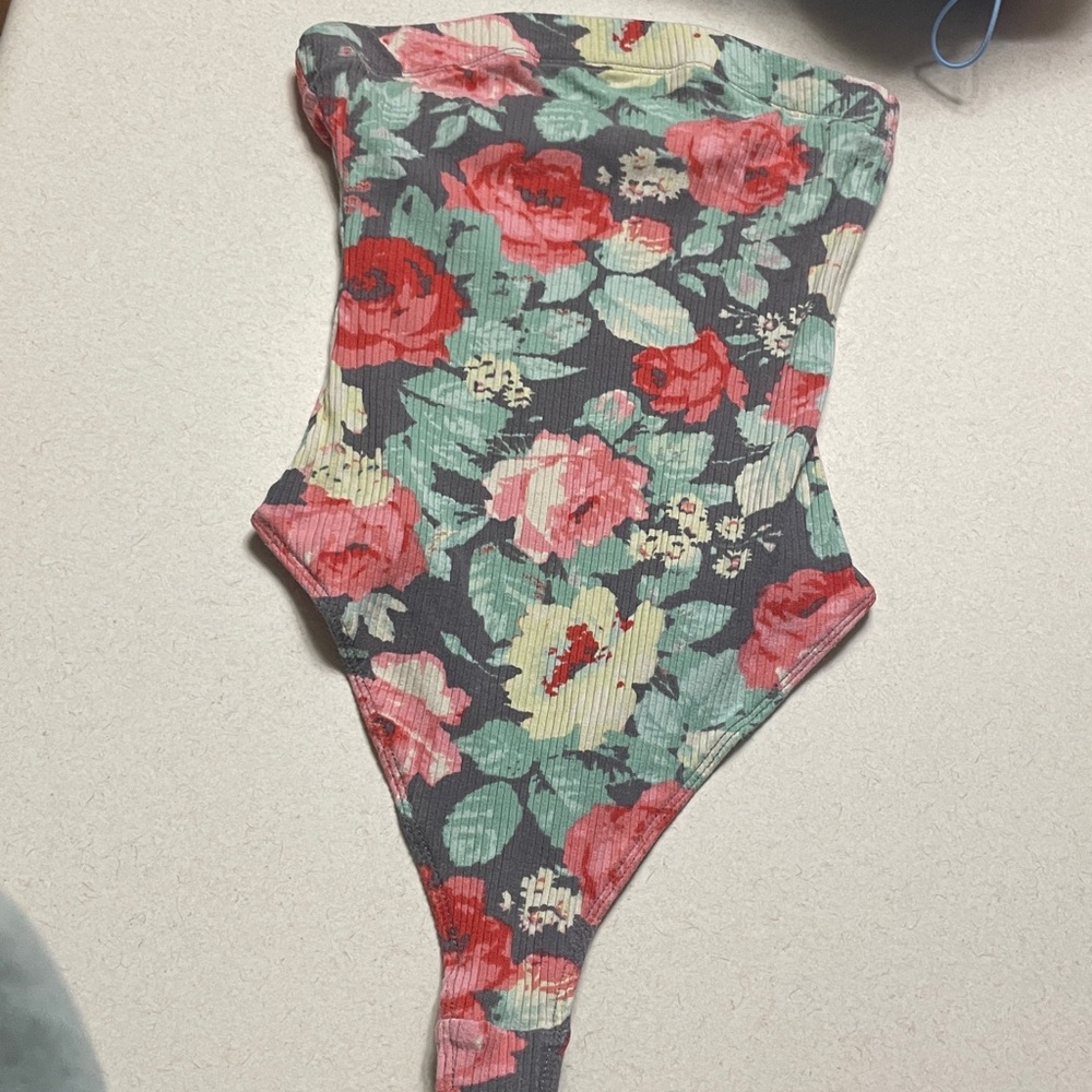 Floral bodysuit